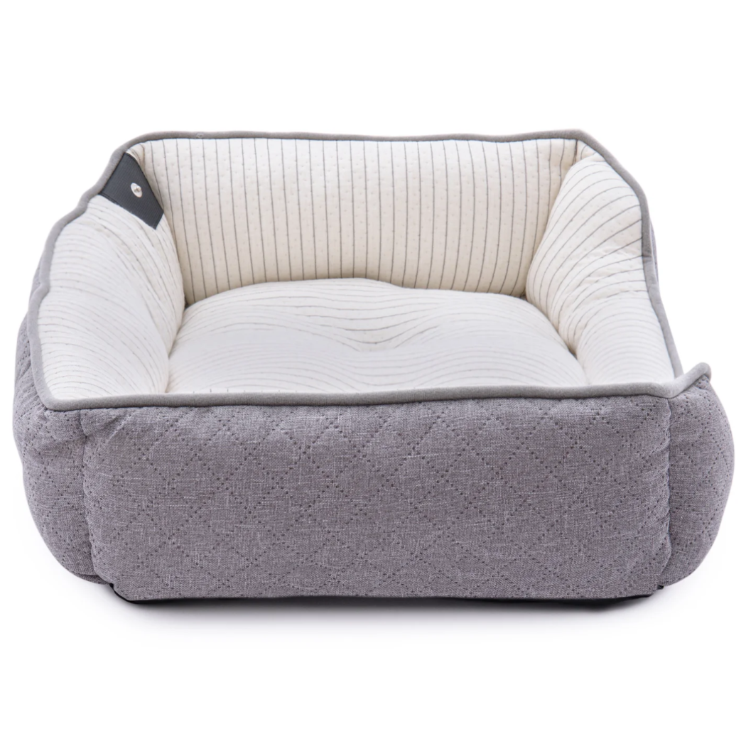 Side view of Hooga Grounding Pet Bed.