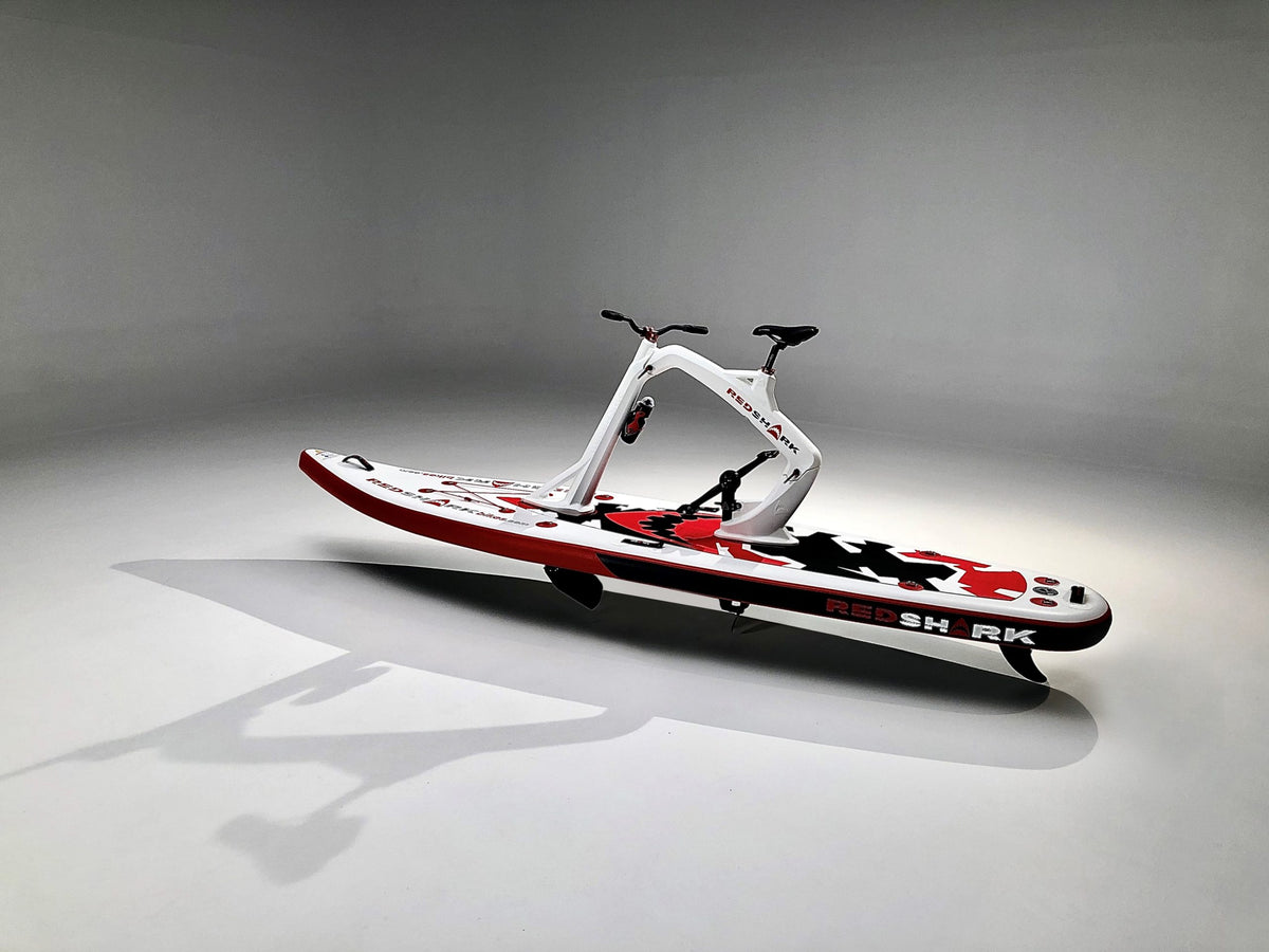 Side view of the Red Shark Enjoy Bike Surf in a studio setting highlighting its desing.